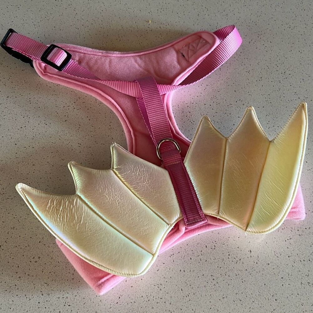 Tails & Noses Dog Harness w/ Wings Size Small